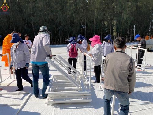 ภาพ No.106951:V.3 ตั้งใจ การเตรียมงาน เก็บงาน การรับบุญของเจ้าหน้าที่หน่วยงานต่างๆ เพื่อโครงการธรรมยาตรา กตัญญูบูชามหาปูชนียาจารย์ พระมงคลเทพมุนี (สด จนฺทสโร) พระผู้ปราบมาร อนุสรณ์สถาน 7 แห่ง ปีที่ 12 ระหว่างวันที่ 2 - 31 มกราคม พ.ศ. 2567