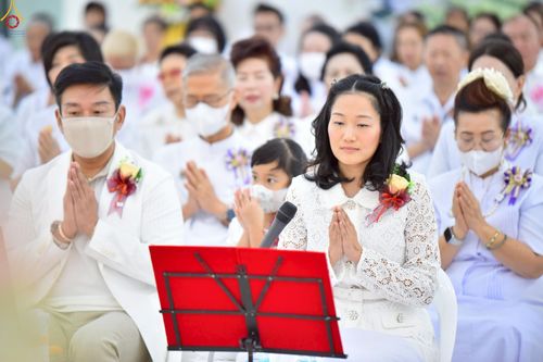 ภาพ No.230067:วันพฤหัสบดีที่ 26 มิถุนายน พ.ศ. 2568 พิธีทอดผ้าป่าฉลองอาคารชุดศูนย์ปฏิบัติธรรมน้ำใสใจสว่าง น้อมบูชาธรรมอายุวัฒนะมงคล 81 ปี หลวงพ่อธัมมชโย ณ ศูนย์ปฏิบัติธรรมน้ำใสใจสว่าง เขตบางกอกน้อย กรุงเทพมหานคร