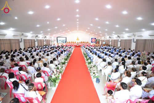 ภาพ No.166429:พิธีทอดกฐิน ณ ศูนย์ปฏิบัติธรรมสระบุรี ในโครงการกฐินสามัคคีทั่วไทย 30,000 วัด บูชาธรรม 80 ปี หลวงพ่อธัมมชโย โดยคณะศิษยานุศิษย์วัดพระธรรมกาย วันที่ 20 ตุลาคม พ.ศ. 2567