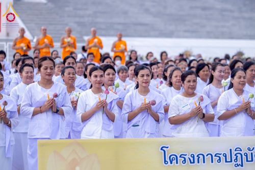 ภาพ No.224205:วันที่ 3-5 พฤษภาคม พ.ศ. 2568  กิจวัตร-กิจกรรมโครงการปฏิบัติธรรมอบรมศีลธรรม “บวชอุบาสิกาแก้ว” ถวายเป็นพระราชกุศล แด่พระบาทสมเด็จพระเจ้าอยู่หัว เนื่องในโอกาสมหามงคล “วันฉัตรมงคล” ณ วัดพระธรรมกาย อ.คลองหลวง จ.ปทุมธานี