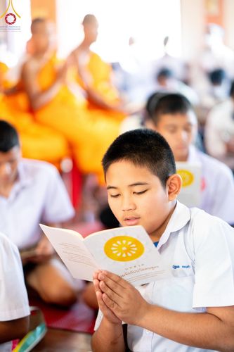 ภาพ No.200371:พิธีทอดผ้าป่าทำนุบำรุงศาสนสถาน ณ วัดผาสุการาม ตำบลบางไทรป่า อำเภอบางเลน จังหวัดนครปฐม ในโครงการธรรมยาตรา กตัญญูบูชา มหาปูชนียาจารย์ พระมงคลเทพมุนี(สด จนฺทสโร) พระผู้ปราบมาร อนุสรณ์สถาน 7 แห่ง ปีที่ 13 วันที่ 22 มกราคม พ.ศ. 2568