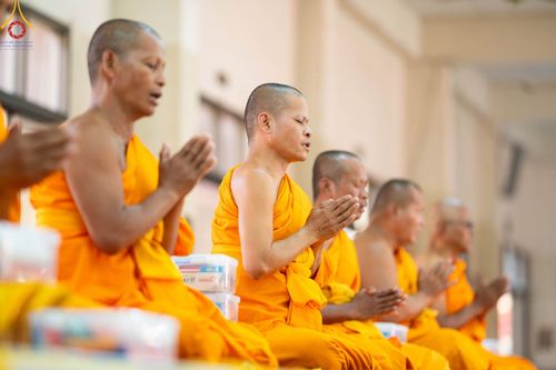 ภาพ No.101128:พิธีอุปสมบทหมู่ ในโครงการอุปสมบทบูชาธรรม มหาปูชนียาจารย์ พ.ศ. 2566 ณ วัดท่าเกวียน อำเภอพนมสารคาม จังหวัดฉะเชิงเทรา วันที่ 5 ธันวาคม พ.ศ. 2566