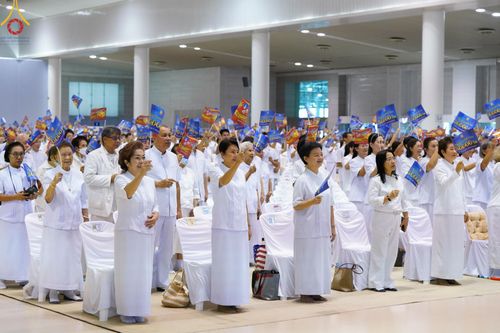 ภาพ No.151392:สัมมนาพิเศษ "เพื่อพ่อลูกทำได้ทุกสิ่ง" โดยพระครูธรรมธร อารักษ์ ญาณารกฺโข ณ ห้องแก้วสารพัด 1 วัดพระธรรมกาย วันที่ 1 กันยายน พ.ศ. 2567