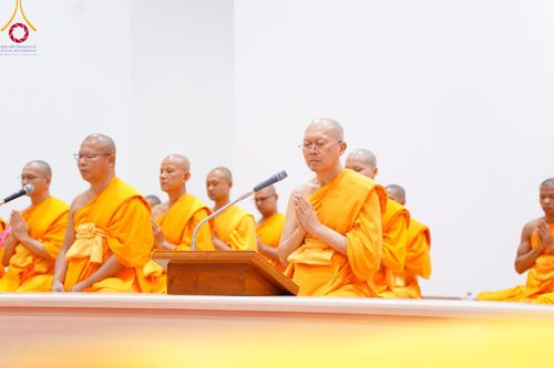 ภาพ No.95091:พิธีทอดกฐินสามัคคีทั่วไทย 5,000 วัด ณ สถาบันธรรมชัย จ.อยุธยา วันที่ 12 พฤศจิกายน พ.ศ. 2566