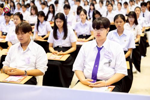 ภาพ No.273288:วันที่ 23 พฤศจิกายน พ.ศ. 2568 การสอบตอบปัญหาธรรมะ ทางก้าวหน้า "ระดับอุดมศึกษา" ณ ห้องแก้วสารพัดนึก 1 สภาธรรมกายสากล วัดพระธรรมกาย จ.ปทุมธานี