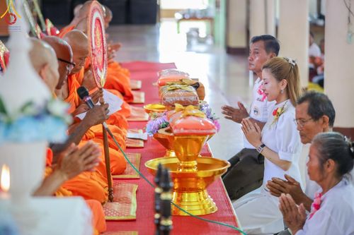 ภาพ No.163210:โครงการกฐินสามัคคีทั่วไทย 30,000 วัด บูชาธรรม 80 ปี หลวงพ่อธัมมชโย โดย คณะศิษยานุศิษย์วัดพระธรรมกาย ณ วัดหนองกาดำบำรุงธรรม จ.พิษณุโลก วันที่ 19 ตุลาคม พ.ศ. 2567