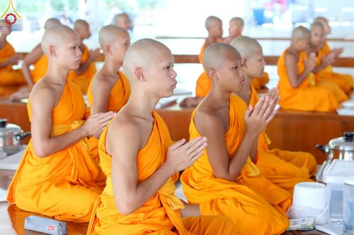 ภาพ No.213261:วันศุกร์ที่ 28 มีนาคม พ.ศ. 2568 (วันพระ แรม 15 ค่ำ เดือน 4) พิธีบุพเปตพลี ครั้งที่ 161 ร่วมอุทิศบุญแด่หมู่ญาติที่ล่วงลับไปแล้ว และสืบทอดอายุพระพุทธศาสนา ณ หอฉันคุณยายอาจารย์ฯ วัดพระธรรมกาย