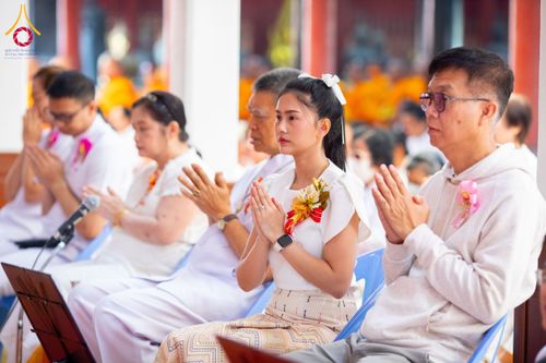 ภาพ No.198986:พิธีทอดผ้าป่าทำนุบำรุงศาสนสถาน ณ วัดบางปลา ตำบลบางปลา อำเภอบางเลน จังหวัดนครปฐม ในโครงการธรรมยาตรา กตัญญูบูชา มหาปูชนียาจารย์ พระมงคลเทพมุนี(สด จนฺทสโร) พระผู้ปราบมาร อนุสรณ์สถาน 7 แห่ง ปีที่ 13 วันที่ 21 มกราคม พ.ศ. 2568