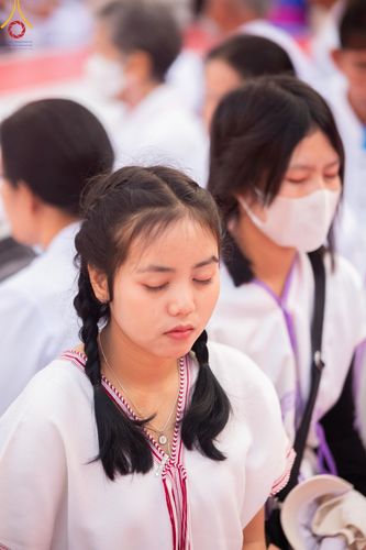 ภาพ No.112692:พิธีตักบาตรพระธรรมยาตราฯ ณ วัดสองพี่น้อง จ.สุพรรณบุรี วันที่ 15 มกราคม พ.ศ. 2567