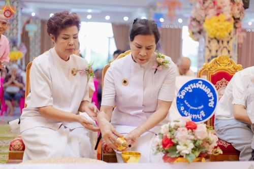 ภาพ No.164648:พิธีทอดกฐิน ณ วัดพูนพิมลราช อ.บางบัวทอง จ.นนทบุรี ในโครงการกฐินสามัคคีทั่วไทย 30,000 วัด บูชาธรรม 80 ปี หลวงพ่อธัมมชโย โดยคณะศิษยานุศิษย์วัดพระธรรมกาย วันที่ 20 ตุลาคม พ.ศ. 2567