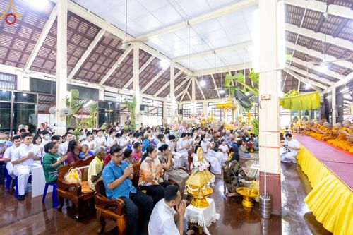 ภาพ No.162451:โครงการกฐินสามัคคีทั่วไทย 30,000 วัด  บูชาธรรม 80 ปี หลวงพ่อธัมมชโย  โดย คณะศิษยานุศิษย์วัดพระธรรมกาย ณ วัดลานตากฟ้า อ.นครชัยศรี จ.นครปฐม วันศุกร์ที่ 18 ตุลาคม พ.ศ. 2567