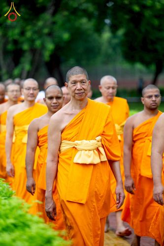 ภาพ No.231034:วันที่ 1 กรกฎาคม พ.ศ. 2568 โครงการบรรพชาสามเณร 300 รูป ถวายเป็นพุทธบูชา  วันอาสาฬหบูชา ณ จุดกำเนิดพระรัตนตรัย  ต้นแหล่งธัมมจักกัปปวัตตนสูตร เมืองพาราณสี  สารนาถ ประเทศอินเดีย