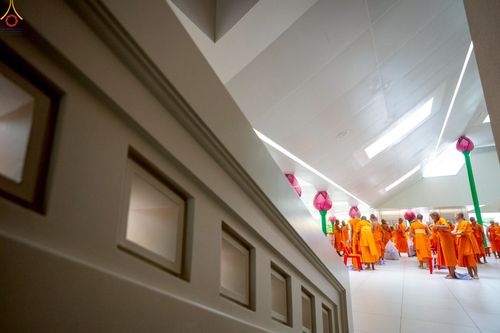 ภาพ No.229141:วันเสาร์ที่ 14 มิถุนายน พ.ศ. 2568 พิธีบรรพชา , พิธีถวายบาตร , พิธีอุปสมบท ในโครงการบรรพชาอุปสมบทหมู่ ผู้บริหารรุ่นที่ 15 และ อุดมศึกษา รุ่นที่ 52 ณ โบสถ์พระไตรปิฎก วัดพระธรรมกาย