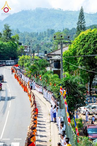 ภาพ No.226241:วันที่ 7-10 พฤษภาคม พ.ศ. 2568 โครงการเดินธรรมยาตรา สยาม-ลังกา ธรรมยาตรา ฉลองเทศกาลวิสาขบูชาแห่งชาติ ศรีลังกา บูชาธรรม 81 ปี หลวงพ่อธัมมชโย เมืองนูวราอิลิยา ประเทศศรีลังกา