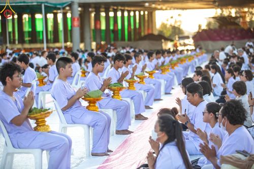 ภาพ No.132640:พิธีปลงผมยุวธรรมทายาท รุ่นที่ 32 มัชฌิมธรรมทายาท รุ่นที่ 28 ณ ลานธรรม วัดพระธรรมกาย วันเสาร์ที่ 30 มีนาคม พ.ศ. 2567