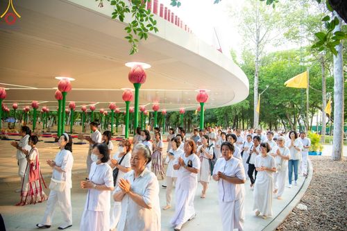 ภาพ No.136266:พิธีอุปสมบทสามเณรเตรียมสถาบันธรรมชัย รุ่นที่ 21 ณ โบสถ์พระไตรปิฏก วัดพระธรรมกาย วันเสาร์ที่ 4 พฤษภาคม พ.ศ.2567