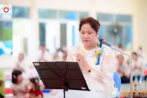 ภาพ No.216866:วันเสาร์ที่ 5 เมษายน พ.ศ. 2568 พิธีตัดปอยผม พิธีขอขมาผู้ปกครอง พิธีมอบบาตรและผ้าไตร พิธีบรรพชา ณ ศูนย์ปฏิบัติธรรมและศูนย์อบรมเยาวชนพระนครศรีอยุธยา ต.พุทเลา อ.บางปะหัน จ.พระนครศรีอยุธยา