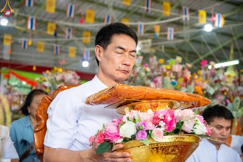 ภาพ No.163317:โครงการกฐินสามัคคีทั่วไทย 30,000 วัด บูชาธรรม 80 ปี หลวงพ่อธัมมชโย โดย คณะศิษยานุศิษย์วัดพระธรรมกาย ณ วัดโสภณาราม อ.ลำลูกกา จ.ปทุมธานี วันที่ 19 ตุลาคม พ.ศ. 2567