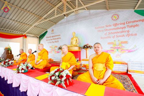 ภาพ No.176642:พิธีทอดกฐินแห่งทวีปแอฟริกา ณ วัดพระธรรมกายโจฮันเนสเบิร์ก สาธารณรัฐแอฟริกาใต้ วันอาทิตย์ที่ 20 ตุลาคม พ.ศ. 2567