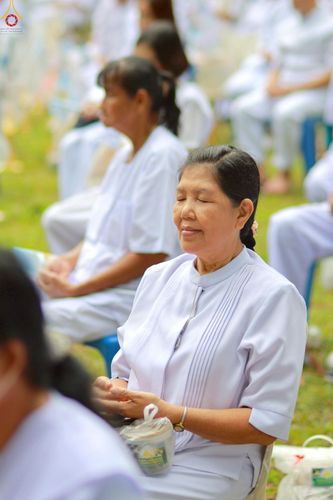 ภาพ No.238337:วันเสาร์ที่ 9 สิงหาคม พ.ศ. 2568 พิธีกลั่นแผ่นดิน โปรยทราย และจุดประทีปถวายเป็นพุทธบูชา จ.ระยอง สถาปนาองค์พระเจดีย์เพื่อสร้างสันติภาพโลก ณ ศูนย์ปฏิบัติธรรมระยอง(บ้านช่องลม) ต.บางบุตร อ.บ้านค่าย จ.ระยอง