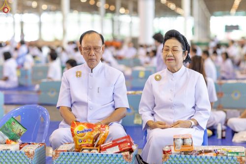 ภาพ No.240390:วันพุธที่ 27 สิงหาคม พ.ศ. 2568 พิธีตักบาตร ในวันธรรมชัย ณ วัดพระธรรมกาย จ.ปทุมธานี