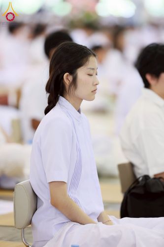 ภาพ No.258119:วันอาทิตย์ที่ 5 ตุลาคม พ.ศ. 2568 พิธีบูชาข้าวพระ ณ สภาธรรมกายสากล วัดพระธรรมกาย