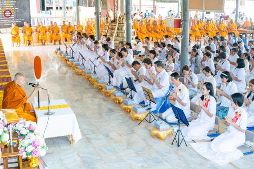 ภาพ No.189304:พิธีทอดผ้าป่าทำนุบำรุงศาสนสถาน ในโครงการธรรมยาตรา กตัญญูบูชา มหาปูชนียาจารย์ พระมงคลเทพมุนี(สด จนฺทสโร) พระผู้ปราบมาร อนุสรณ์สถาน 7 แห่ง ปีที่ 13 ณ วัดใหม่นพรัตน์  ต.เนินพระปรางค์ อ.สองพี่น้อง จ.สุพรรณบุรี วันที่ 5 มกราคม พ.ศ. 2568