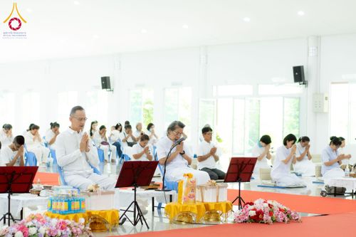 ภาพ No.238542:วันอาทิตย์ที่ 17 สิงหาคม พ.ศ. 2568 พิธีทอดผ้าป่าบำรุงศูนย์อบรมเยาวชนนครปฐม ครบรอบ 14 ปี และพิธีปลูกต้นไม้รอบสระเศรษฐี ณ ศูนย์อบรมเยาวชนนครปฐม