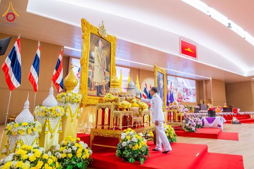 ภาพ No.207523:พิธีมอบโล่พระราชทาน สมเด็จพระกนิษฐาธิราชเจ้า กรมสมเด็จพระรัตนราชสุดาฯ สยามบรมราชกุมารี และโล่เกียรติยศโครงการตอบปัญหาธรรมะ "ทางก้าวหน้า" ครั้งที่ 42 พิธีมอบโล่วัชรเกียรติยศ โครงการตอบปัญหาศีลธรรมเพื่อสันติภาพโลก (WORLD-PEC) ครั้งที่ 18 วันที่ 12 ก.พ. 2568
