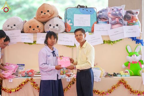 ภาพ No.184297:วันรวมพลังเด็กดี V-Star ผู้นำฟื้นฟูศีลธรรมโลก ประจำปี 2567 ณ ธุดงคสถานพิษณุโลก ต.วังนกแอ่น อ.วังทอง จ.พิษณุโลก วันที่ 13 ธันวาคม พ.ศ. 2567