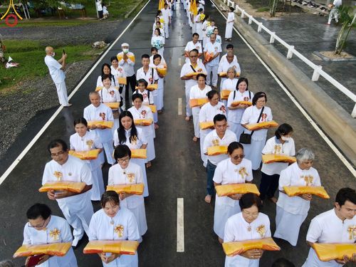 ภาพ No.96148:กฐินสามัคคี ฉลองวิหารพระมงคลเทพมุนี (สด จนฺทสโร) ณ ศูนย์ปฏิบัติธรรมภาคใต้ อ.บางกล่ำ จ.สงขลา วันที่ 19 พฤศจิกายน พ.ศ. 2566