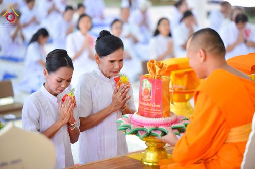 ภาพ No.174221:พิธีทอดกฐินสามัคคีสร้างทุกสิ่ง ปีที่ 8 ณ ธุดงคสถานอำนาจเจริญ ในโครงการกฐินสามัคคีทั่วไทย 30,000 วัด บูชาธรรม 80 ปี หลวงพ่อธัมมชโย โดยคณะศิษยานุศิษย์วัดพระธรรมกาย วันที่ 10 พฤศจิกายน พ.ศ. 2567