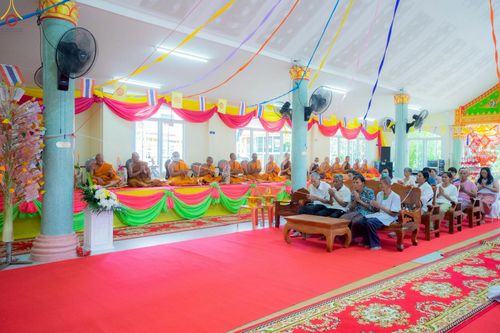 ภาพ No.256590:วันที่ 17 ตุลาคม พ.ศ. 2568 พิธีทอดกฐินสามัคคีทั่วไทย 30,000 วัด โดยคณะศิษยานุศิษย์ บูชาธรรม 81 ปี หลวงพ่อธัมมชโย หลวงพ่อธัมมชโย ณ วัดบ้านพระ จ.นครราชสีมา