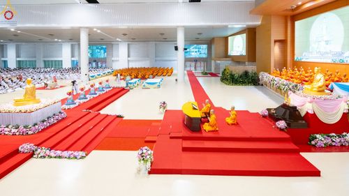 ภาพ No.88829:พิธีบูชาครูผู้ค้นพบวิชชาธรรมกาย วันศุกร์ที่ 29 กันยายน พ.ศ. 2566 วันเพ็ญขึ้น 15 ค่ำ เดือน 10 ณ วัดพระธรรมกาย