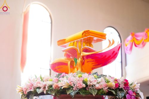 ภาพ No.100939:พิธีทอดกฐินบรมจักรพรรดิสร้างทุกสิ่ง ณ วัดพระธรรมกายออเรกอน ประเทศสหรัฐอเมริกา  วันอาทิตย์ ที่ 26 พฤศจิกายน พ.ศ. 2566