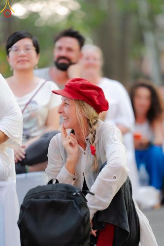 ภาพ No.156373:วัดพุทธบาหลีและวัดพระธรรมกาย จัดปฏิบัติธรรมนานาชาติ 1,151 คนจาก 78 ประเทศ ใน "วันสันติภาพสากล" ณ บาหลี อินโดนีเซีย วันเสาร์ที่ 21 กันยายน พ.ศ. 2567 เวลา 16.00-21.00 น. ณ พิพิธภัณฑ์ ARMA เมืองอูบุด จังหวัดบาหลี ประเทศอินโดนีเซีย