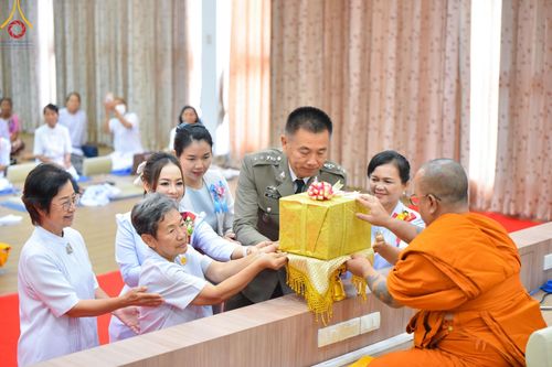 ภาพ No.133613:พิธีบรรพชาสามเณร ณ ศูนย์ปฏิบัติธรรมเขาคิชฌกูฏ จ.จันทบุรี วันที่ 4 เมษายน พ.ศ. 2567