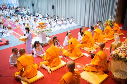 พิธีทอดกฐินวัดพระธรรมกายสวิตเซอร์แลนด์ วันอาทิตย์ที่ 12 พฤศจิกายน พ.ศ. 2566 ณ หอประชุม Schulhaus Obergoldbach