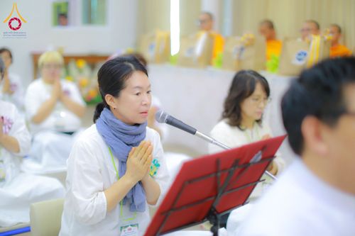 ภาพ No.197548:พิธีถวายสังฆทานคณะสงฆ์ 2 นิกายเชื่อมสัมพันธ์ไทย-เกาหลี วันอาทิตย์ที่ 5 มกราคม พ.ศ. 2568 ณ อาคารชมรมภาวนารักษ์ วัดพระธรรมกาย อำเภอคลองหลวง จังหวัดปทุมธานี