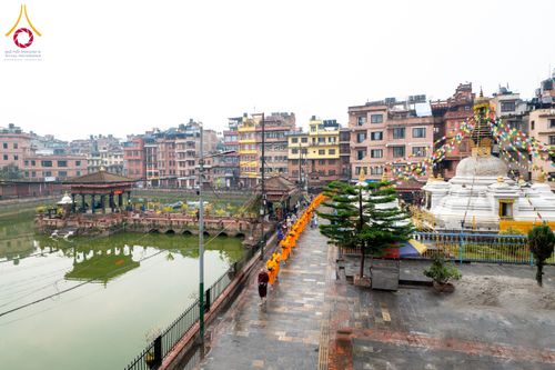 ภาพ No.132528:สามเณรเนปาล บิณฑบาต ย่านทาเมล เมืองกาฐมาณฑุ และเมืองปาฏัน ในโครงการบรรพชา 1,250 รูป ประเทศเนปาล วันที่ 20 มีนาคม พ.ศ. 2567