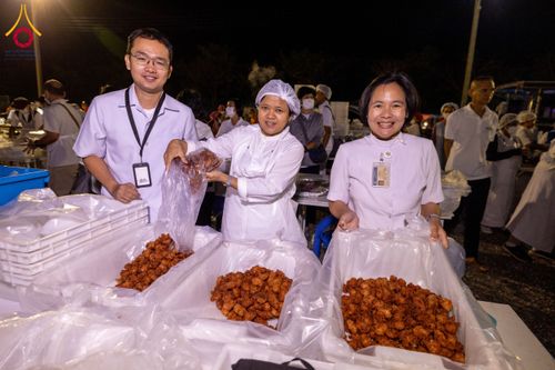 ภาพ No.118034:พิธีถวายภัตตาหารเป็นสังฆทาน แด่คณะพระธรรมยาตรา ปีที่ 12 วันที่ 24 มกราคม พ.ศ. 2567 ณ อนุสรณ์สถานบางนางแท่น จ.นครปฐม