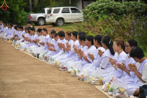 ภาพ No.155407:โครงการอุบาสกแก้ว อุบาสิกาแก้ว รุ่นที่ 2 ตัวแทนทอดกฐินสามัคคีทั่วไทย 30,000 วัด บูชาธรรม 80 ปี หลวงพ่อธัมมชโย ศูนย์ปฏิบัติธรรมเพชรบูรณ์ ต.นาป่า อ.เมือง จ.เพชรบูรณ์