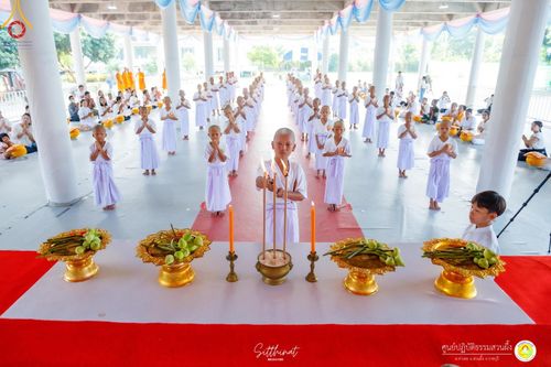 โครงการบรรพชาสามเณรภาคฤดูฝน รุ่นที่ 14 วันเสาร์ที่ 12 ตุลาคม พ.ศ. 2567  ณ ศูนย์ปฏิบัติธรรมสวนผึ้ง จังหวัดราชบุรี