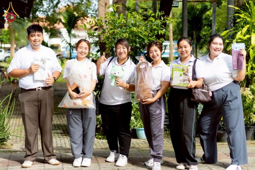 ภาพ No.271166:วันที่ 18 พฤศจิกายน พ.ศ. 2568 รวมพลังเด็กดี V-Star ผู้นำฟื้นฟูศีลธรรมโลก ประจำปี 2568 จังหวัดราชบุรี ณ ศูนย์อบรมเยาวชนผาสุกวนิช