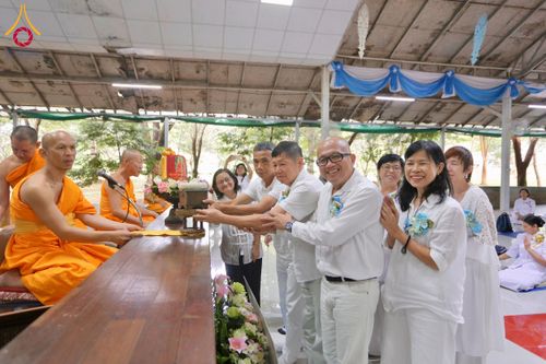 ภาพ No.174165:พิธีทอดกฐินสามัคคี ธุดงคสถานลุ่มน้ำฝาง ต.แม่คะ อ.ฝาง จ.เชียงใหม่ ในโครงการกฐินสามัคคีทั่วไทย 30,000 วัด บูชาธรรม 80 ปี หลวงพ่อธัมมชโย โดยคณะศิษยานุศิษย์วัดพระธรรมกาย วันที่ 9 พฤศจิกายน พ.ศ. 2567