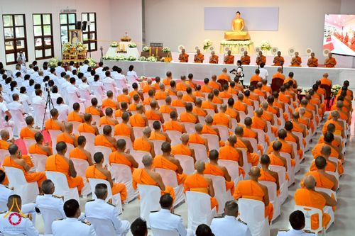 ภาพ No.262471:วันที่ 30 ตุลาคม พ.ศ. 2568 พสกนิกรอำเภอคลองหลวง จัดพิธีบำเพ็ญกุศลสัตตมวาร ถวายพระราชกุศลแด่สมเด็จพระพันปีหลวง ณ วัดพระธรรมกาย