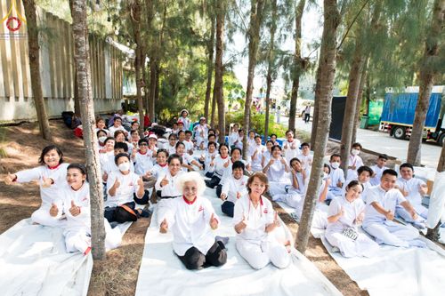 ภาพ No.107636:V.4 ทุ่มใจ การเตรียมงาน เก็บงาน การรับบุญของเจ้าหน้าที่หน่วยงานต่างๆ เพื่อโครงการธรรมยาตรา กตัญญูบูชามหาปูชนียาจารย์ พระมงคลเทพมุนี (สด จนฺทสโร) พระผู้ปราบมาร อนุสรณ์สถาน 7 แห่ง ปีที่ 12 ระหว่างวันที่ 2 - 31 มกราคม พ.ศ.2567