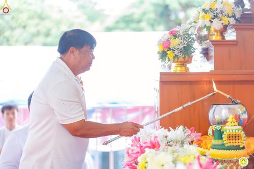 ภาพ No.236482:วันพุธที่ 30 กรกฏาคม  พ.ศ. 2568 พิธีถวายมหาสังฆทาน 81 วัด 81 ปี หลวงพ่อธัมชโย ครั้งที่ 2  ณ ศูนย์ปฏิบัติธรรมสวนผึ้ง ต.ท่าเคย อ.สวนผึ้ง จ.ราชบุรี