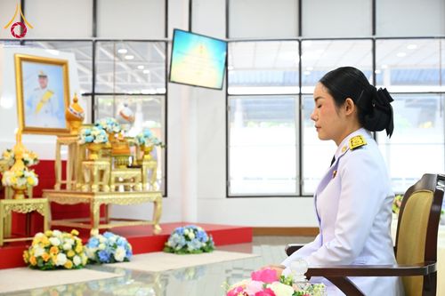 ภาพ No.57891:นายอำเภอคลองหลวง นำพสกนิกรร่วมพิธีเจริญพระพุทธมนต์ ถวายเป็นพระราชกุศล เนื่องในโอกาสวันคล้ายวันประสูติ สมเด็จพระเจ้าลูกยาเธอ เจ้าฟ้าทีปังกรรัศมีโชติฯ ณ วัดพระธรรมกาย วันจันทร์ที่ 29 เมษายน พ.ศ. 2567