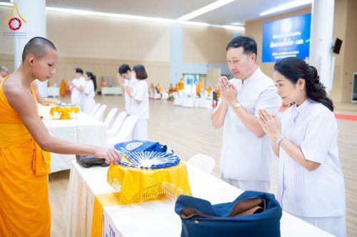 ภาพ No.267209:วันที่ 7 พฤศจิกายน พ.ศ. 2568 พิธีสอบธรรมสนามหลวง นักธรรมชั้นโท - เอก ณ สนามสอบวัดพระธรรมกาย